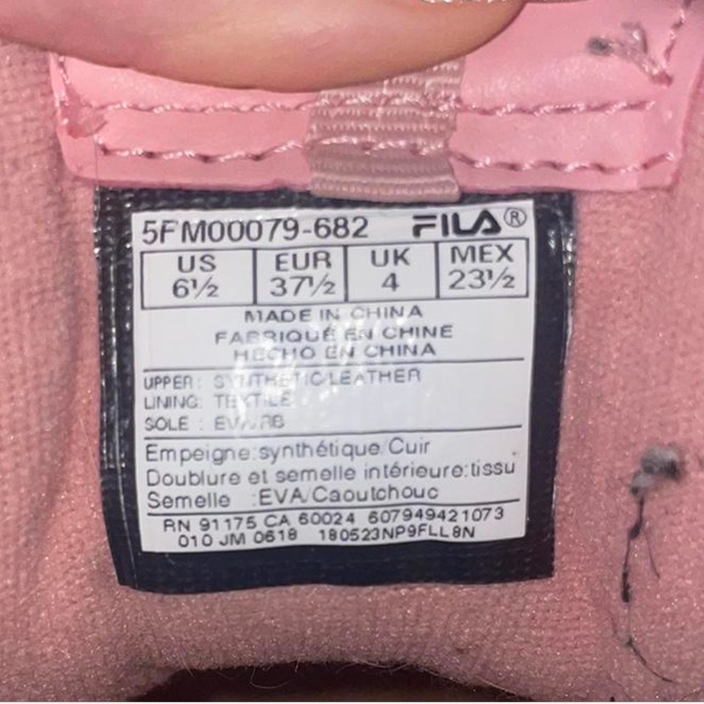 Pink Fila Distruptor - Picture 3 of 4